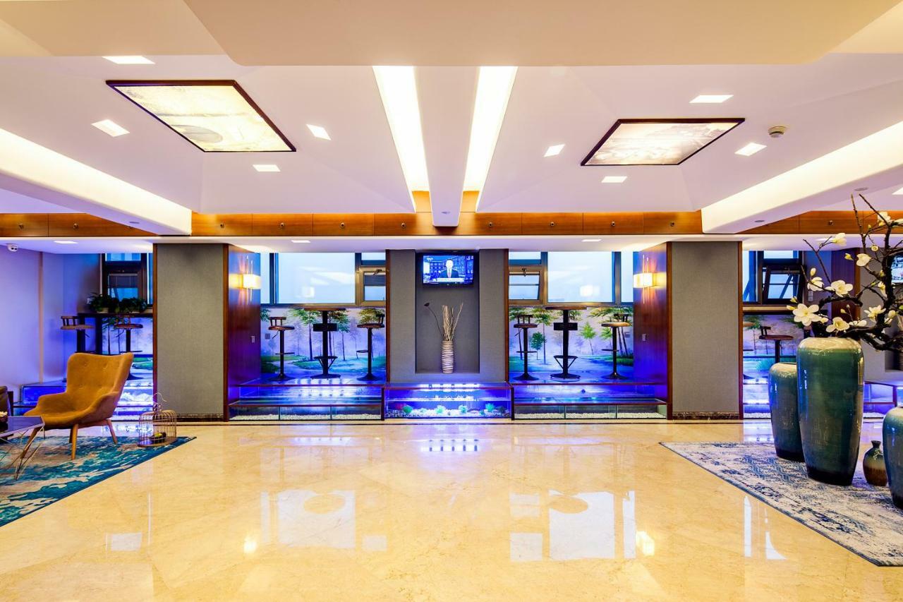 Lujia International Hotel เฉิงตู ภายนอก รูปภาพ